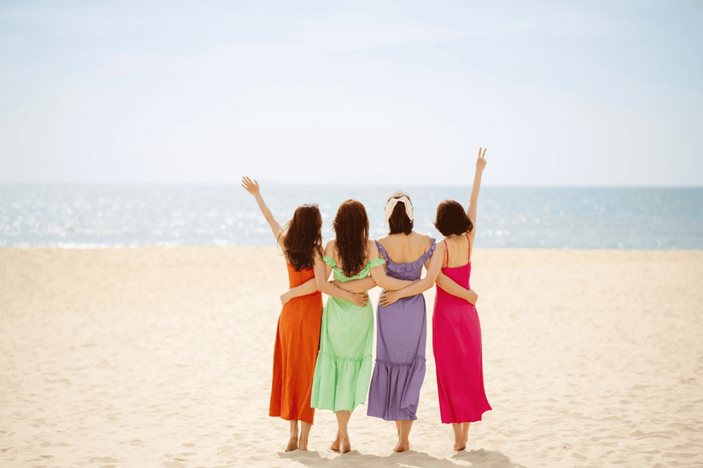 Buổi s&aacute;ng sớm hoặc chiều muộn mang lại &aacute;nh s&aacute;ng v&agrave;ng dịu nhẹ, gi&uacute;p bức ảnh tự nhi&ecirc;n v&agrave; đầy chất thơ (Nguồn: Hoi An Film Studio)